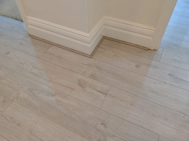 Click Flooring and Laminate Flooring