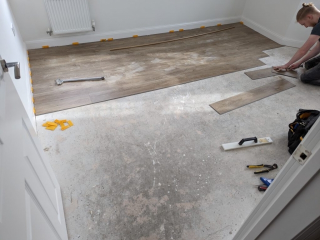 Click Flooring and Laminate Flooring