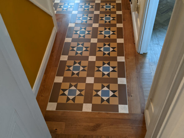 Amtico Minton Style Luxury Vinyl Tile Fitted Fitter in Castle Bromwich, Birmingham